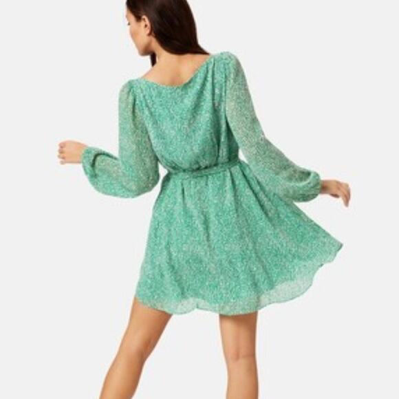 Traffic People Lily Green White Mini Dress Size XS - Picture 2 of 14